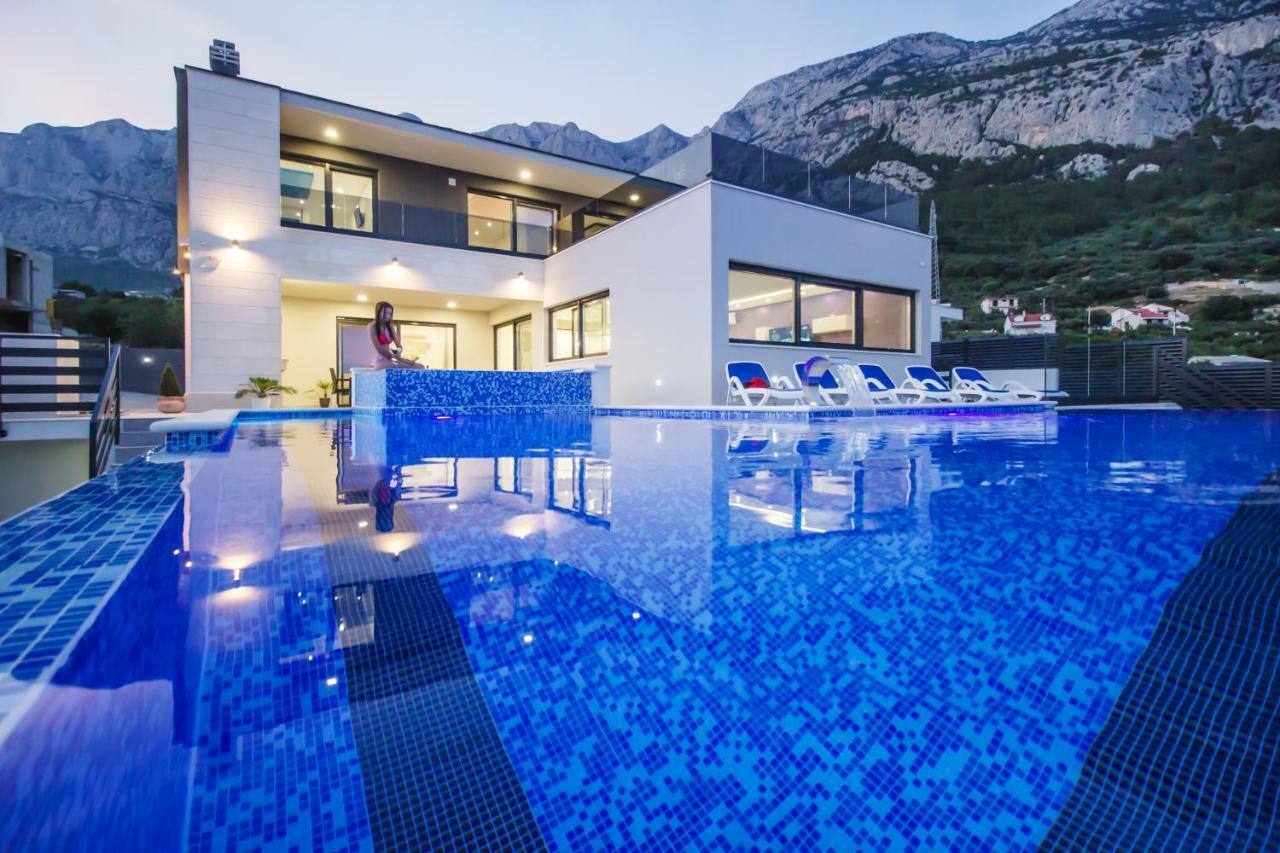 Luxury Villa High Hopes With Pool Makarska Exterior photo